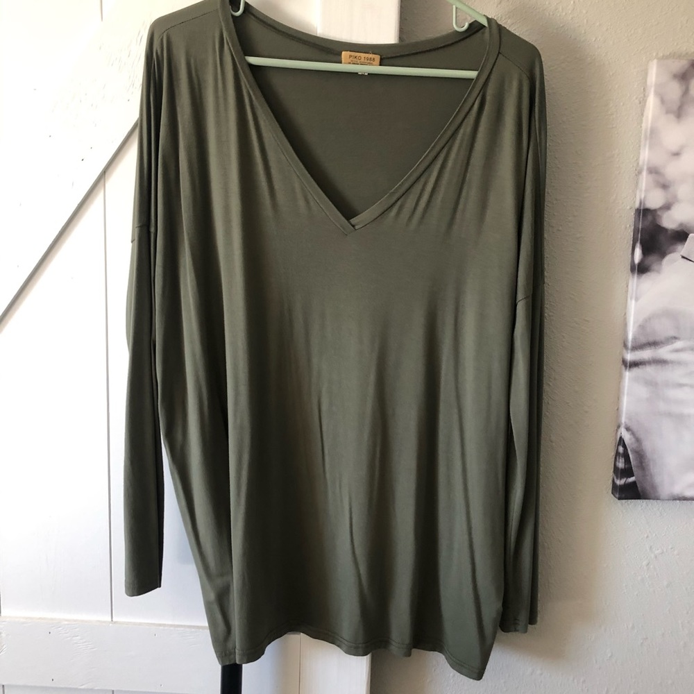 Olive Piko Top size Small